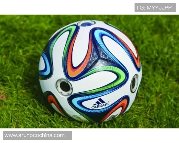 创意足球挂件编织教程让你的球迷生活更加多彩与独特